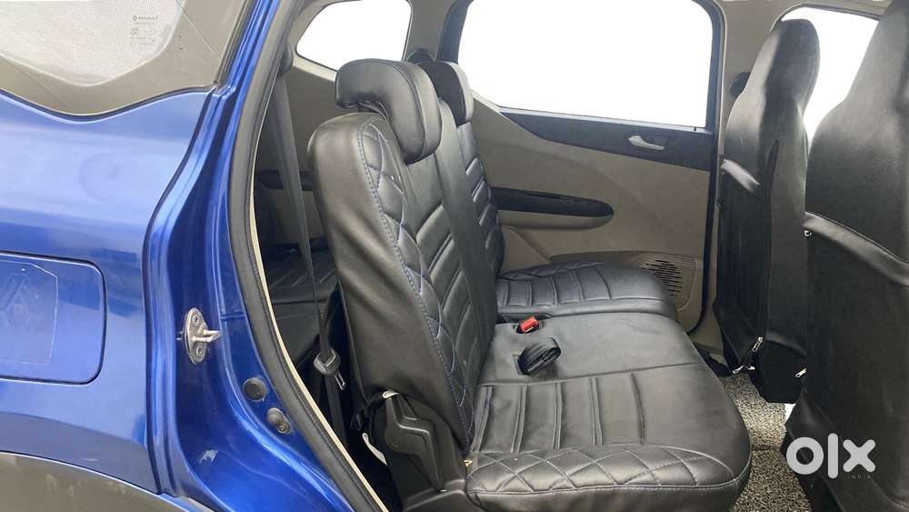 Renault Triber Rxz, 2019, Petrol