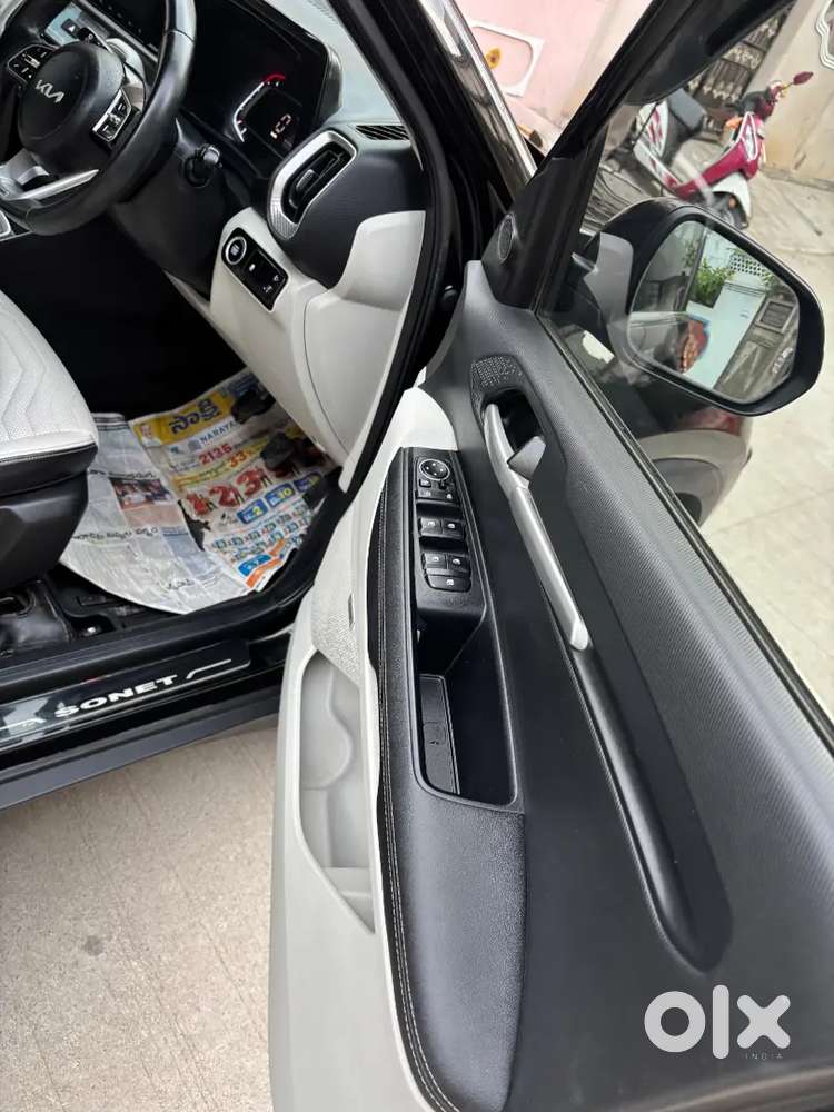 Kia Sonet 2022 Diesel 25000 Km Driven
