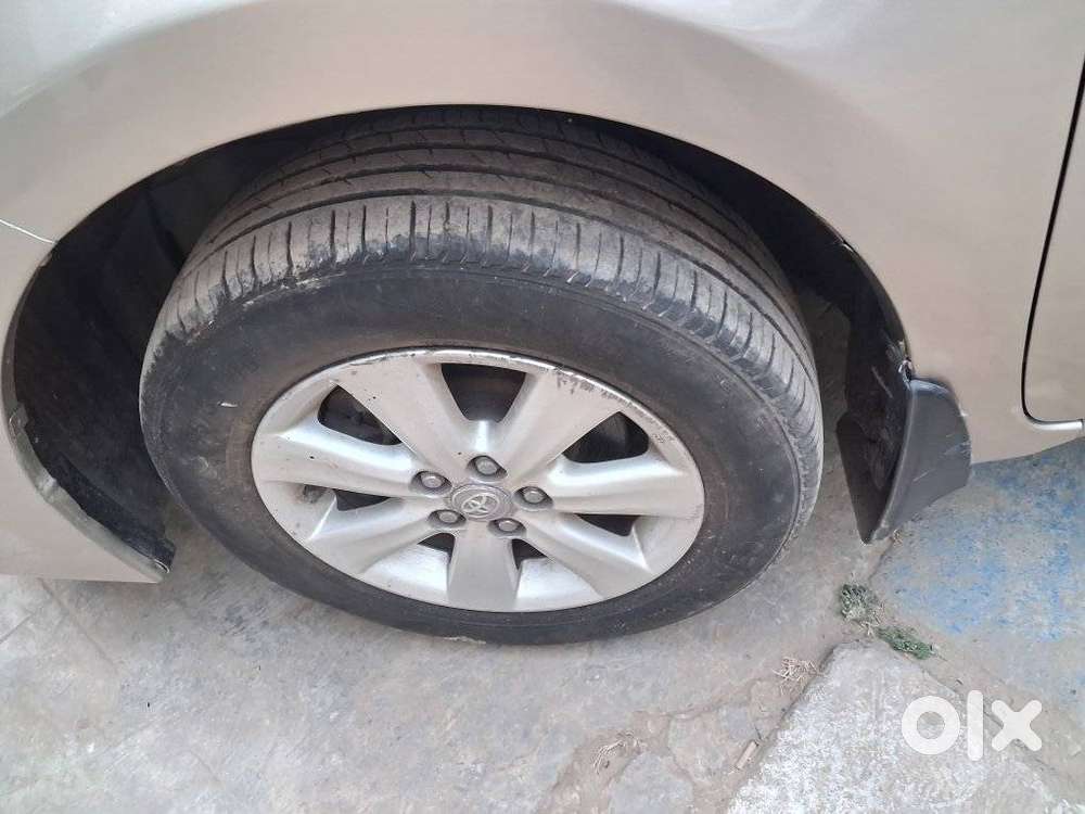 Toyota Corolla Altis 1.8 G, 2015, Petrol