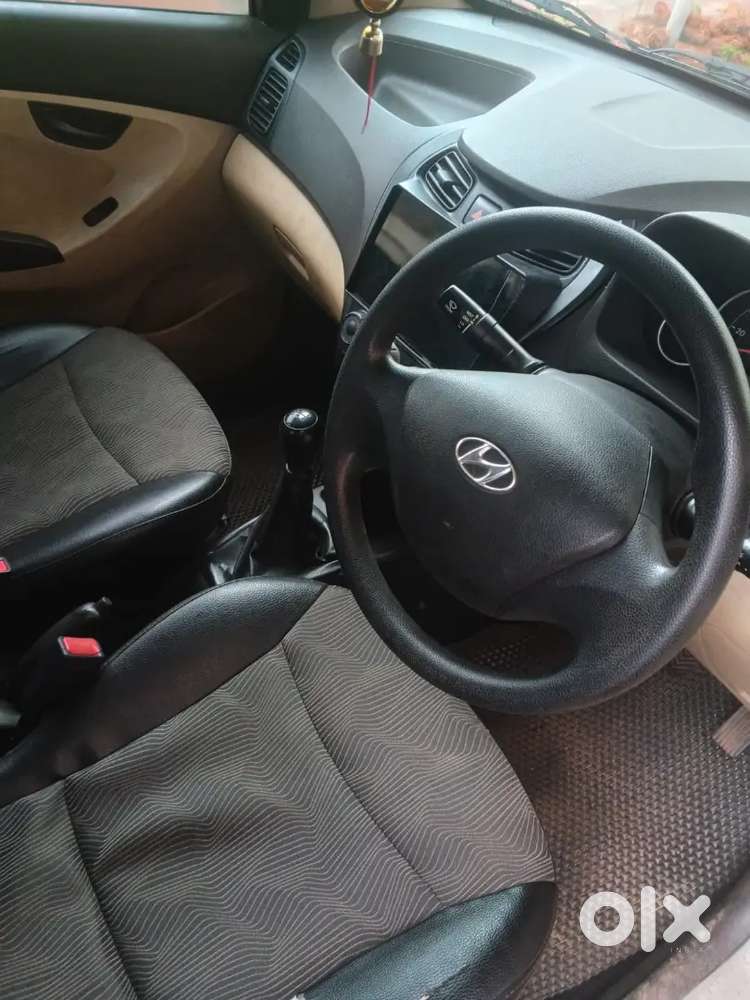 Eon 2011 Petrol 77000 Km With Alloy Wheel