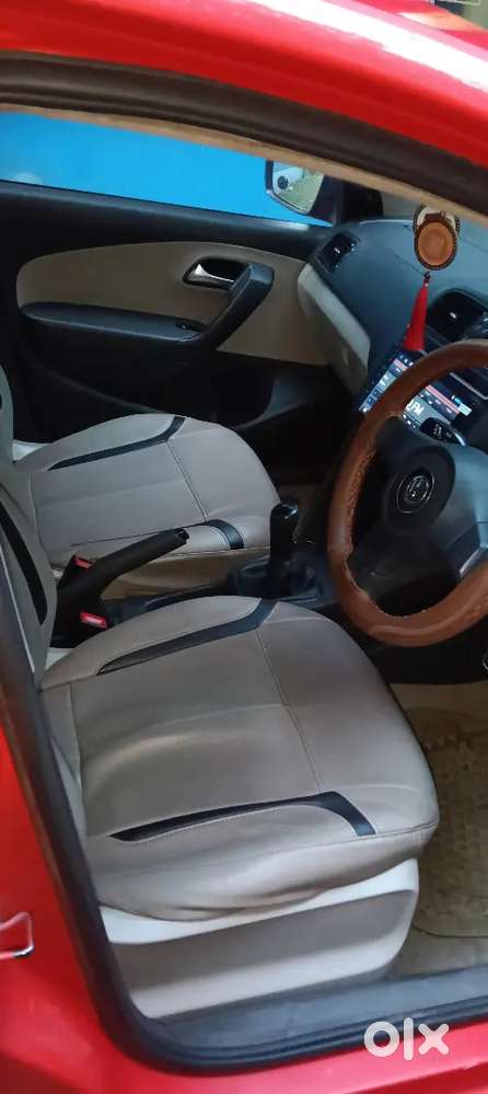 Volkswagen Polo Petrol Highline 2012