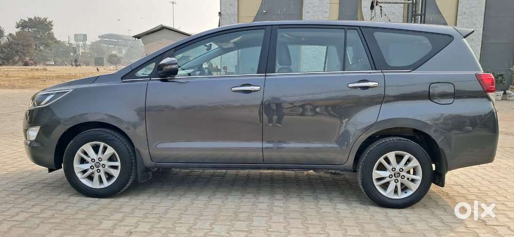 Toyota Innova Crysta 2.4 V, 2018, Diesel
