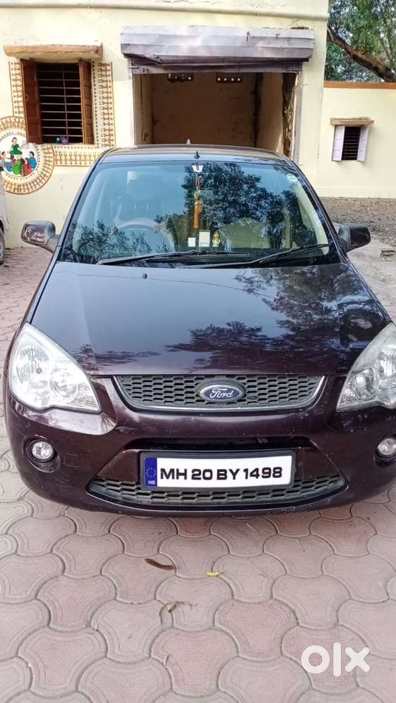 Ford Fiesta 2011 Petrol