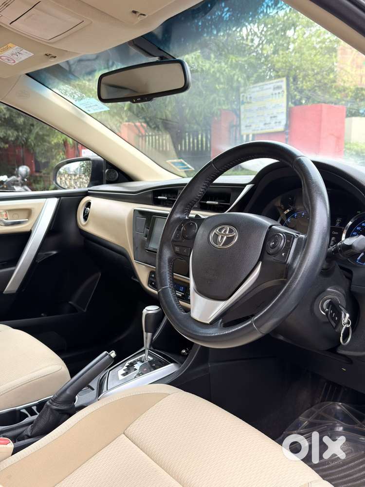 Toyota Corolla Altis 1.8 G Cvt, 2018, Petrol