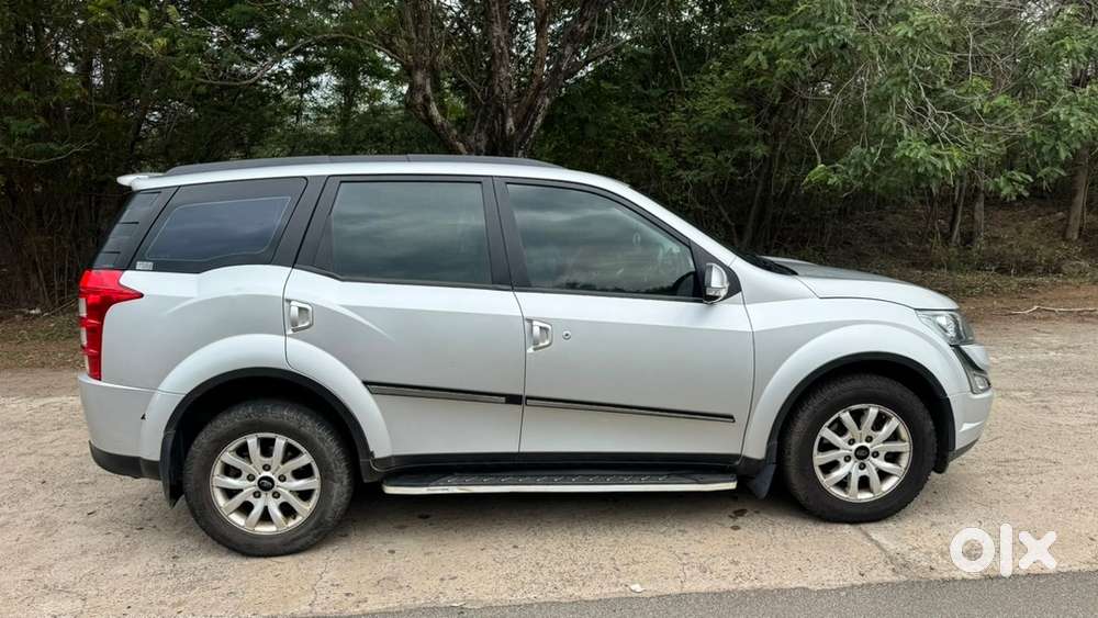 Mahindra Xuv500 W6 2018 Diesel 99300 Km Driven