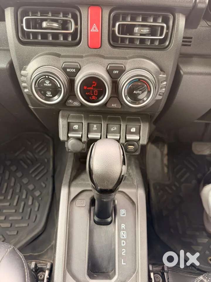 Maruti Suzuki Jimny, 2023, Petrol
