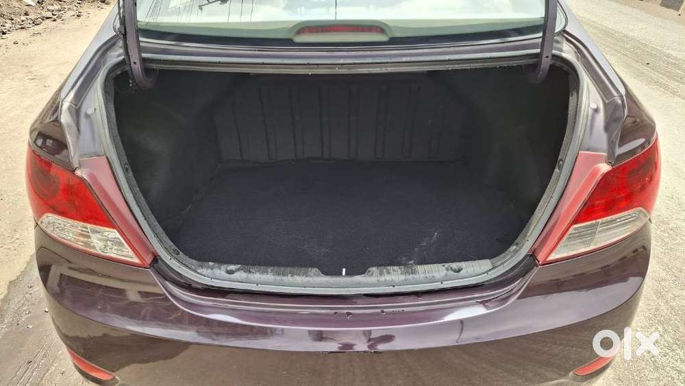 Hyundai Verna, 2012, Petrol