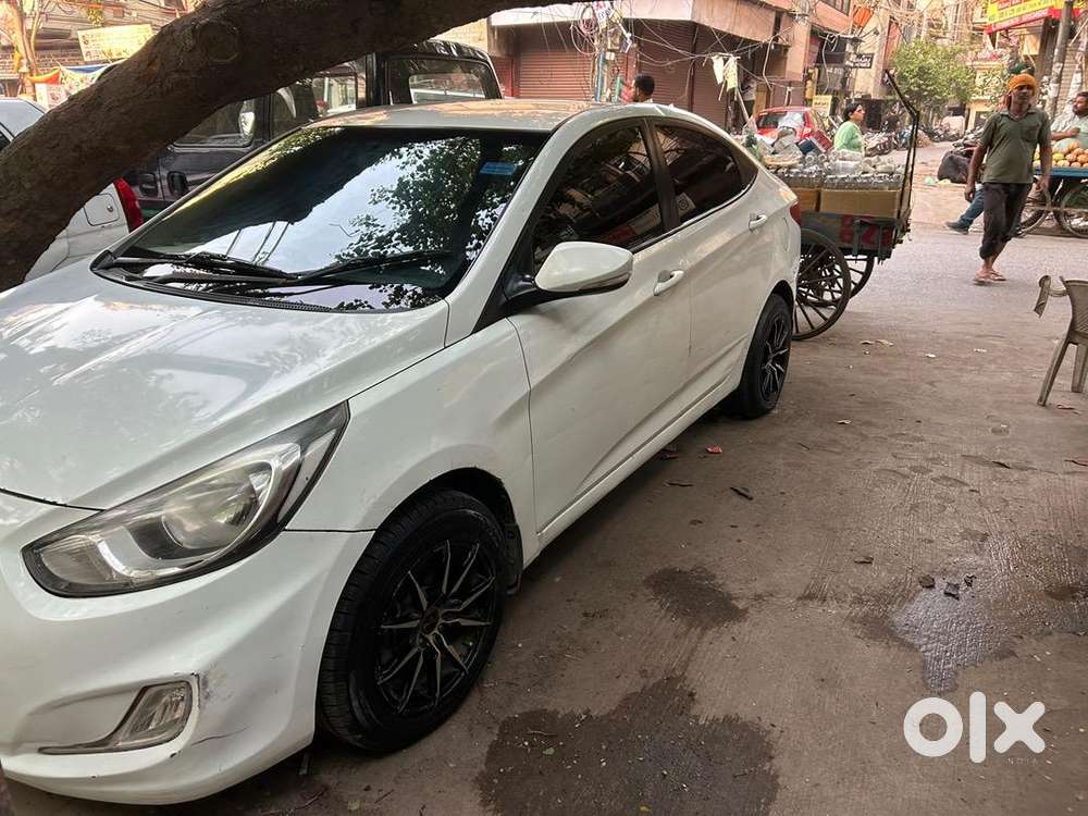 Hyundai Car Manual 2013