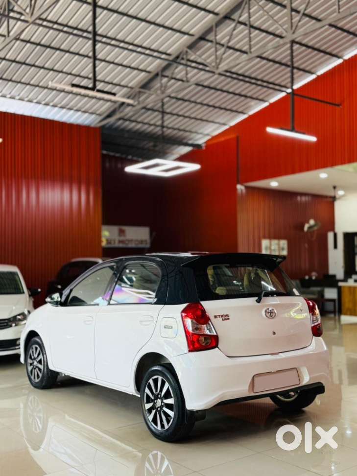 Toyota Etios Liva 1.2 V, 2019, Petrol