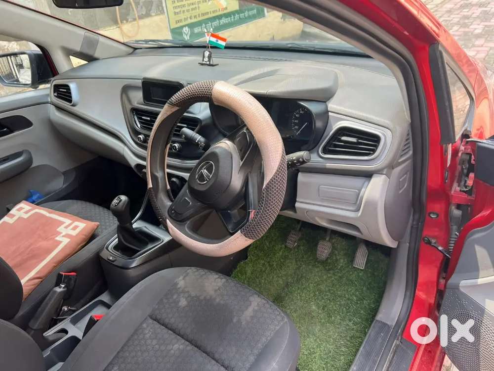 Tata Altroz 2020 Petrol Good Condition  27 October Last 2o20