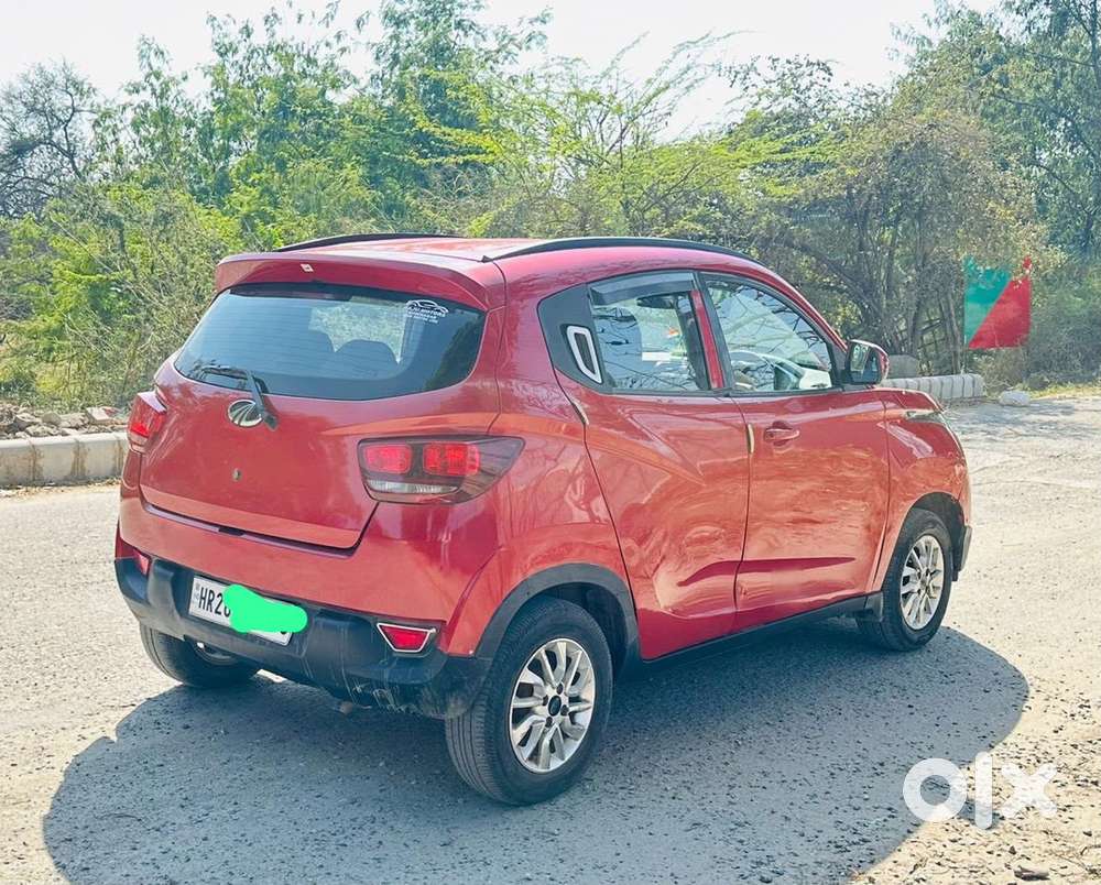 Mahindra Kuv 100 2016