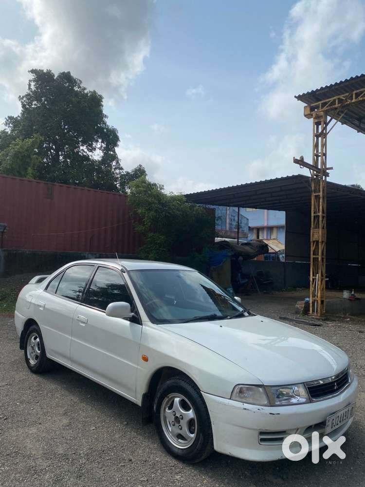 Mitsubishi Lancer Lxi Petrol 2006