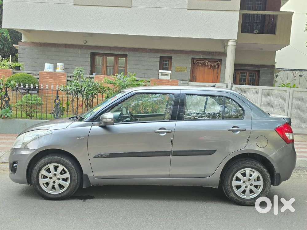 Maruti Suzuki Swift Dzire 1.2 Vxi Bsiv, 2013, Petrol