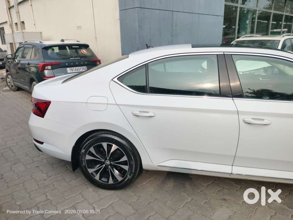 Skoda Superb Cbu Petrol Tsi At L&k