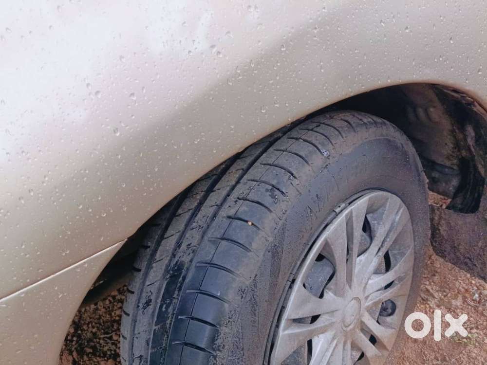 Toyota Innova 2005 Diesel 250000 Km Driven