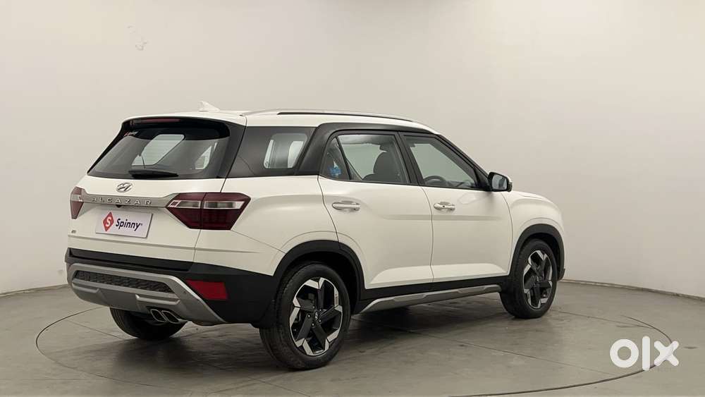 Hyundai Alcazar Platinum, 2022, Petrol