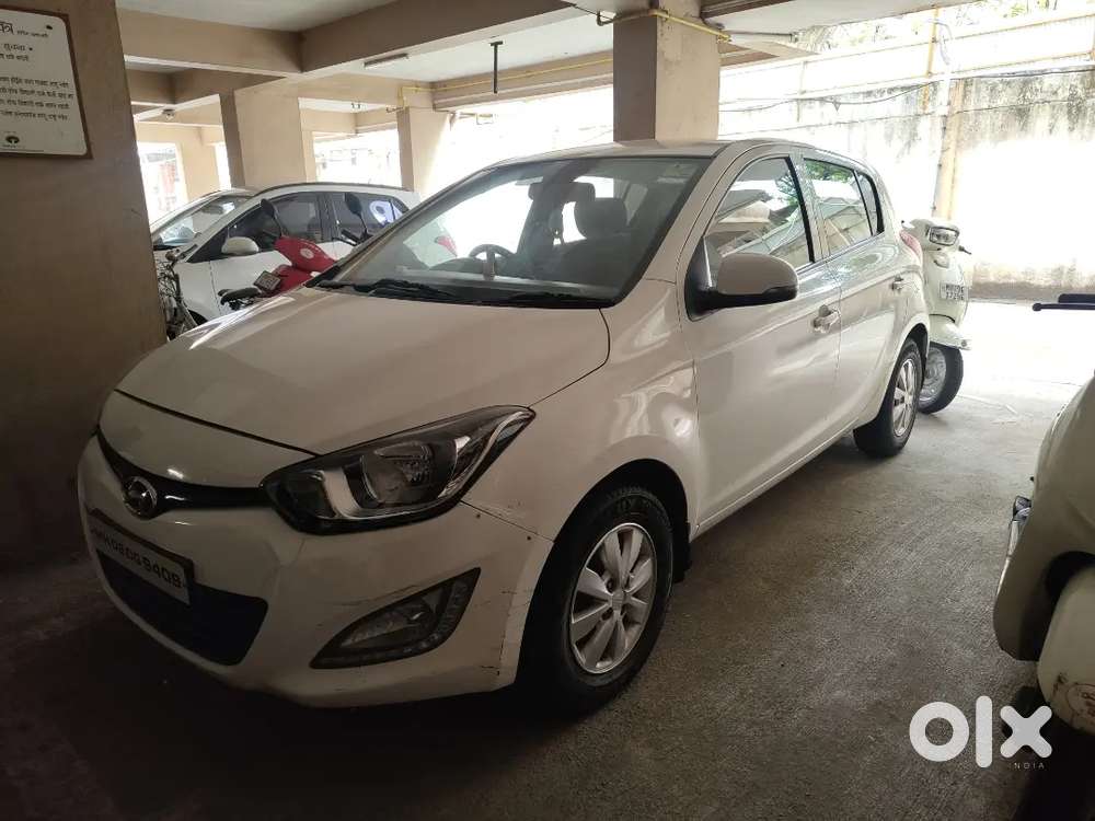 Hyundai I20 Sportz Petrol 2014