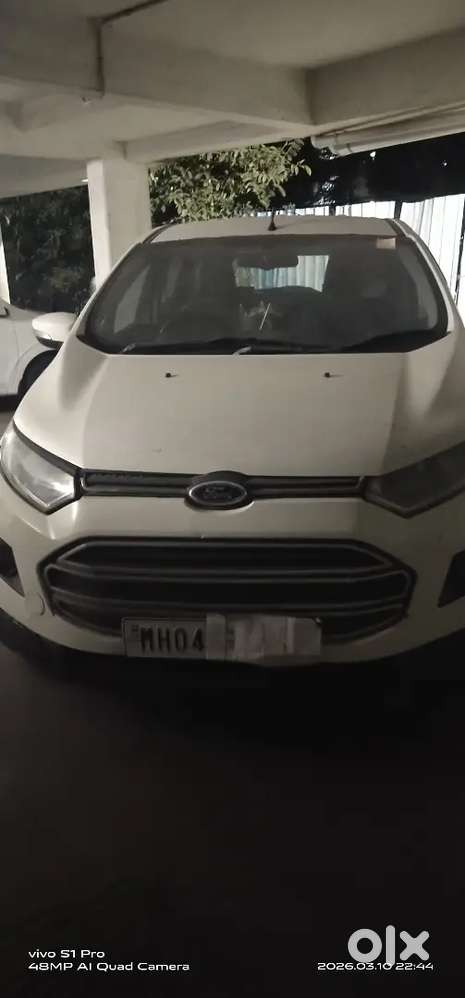 Ford Ecosport 2015 Petrol 86000 Km Driven