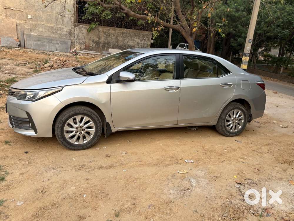 Oyota Corolla Altis G 2018  1st Owner  Petrol Manual