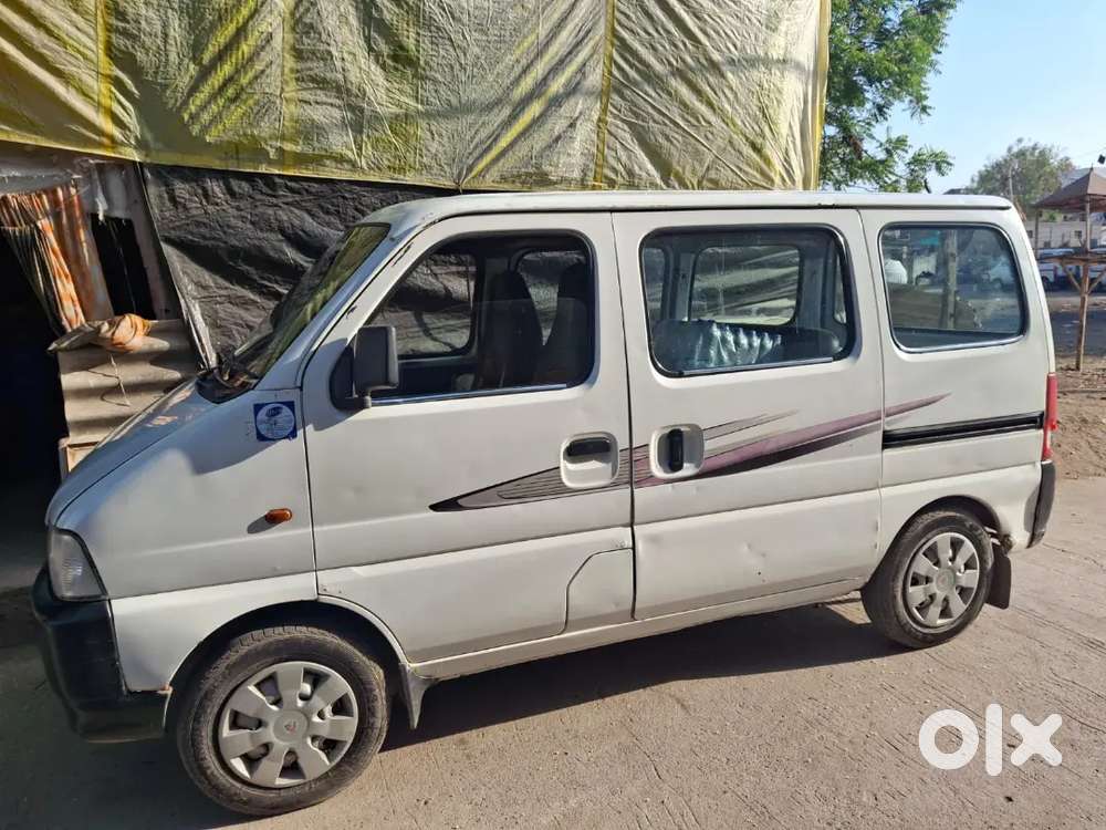 Maruti Suzuki Eeco 2015 Petrol Manual Variant