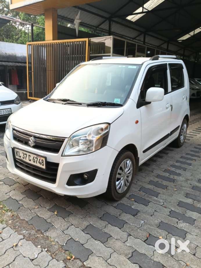 Maruti Suzuki Wagon R Vxi, 2016, Petrol