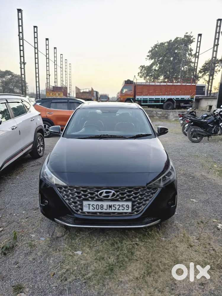 Hyundai Verna 2022 Petrol 49000 Km Driven