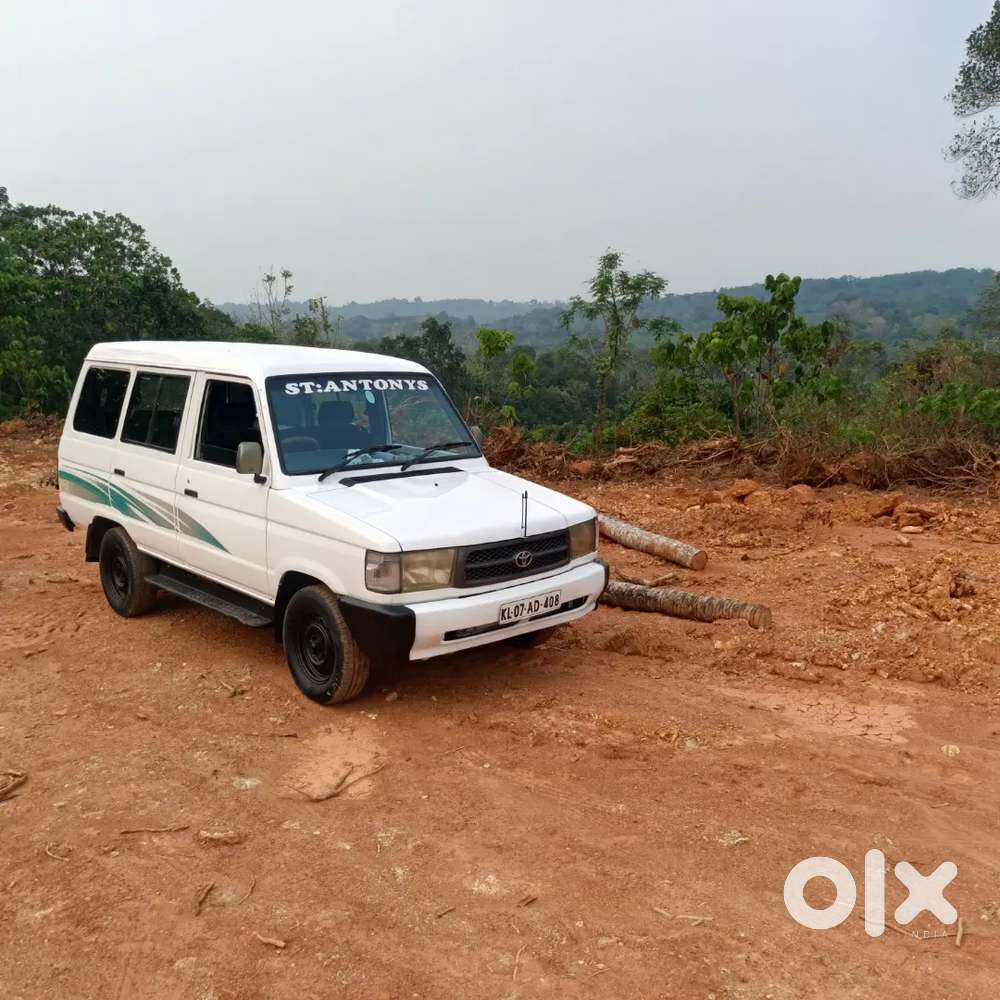 Toyota Qualis 2001 Diesel Good Condition