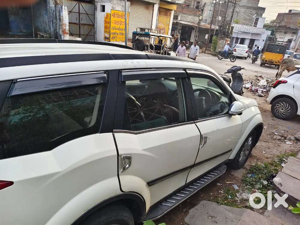 Mahindra Xuv500 2016 Diesel 135000 Km Driven