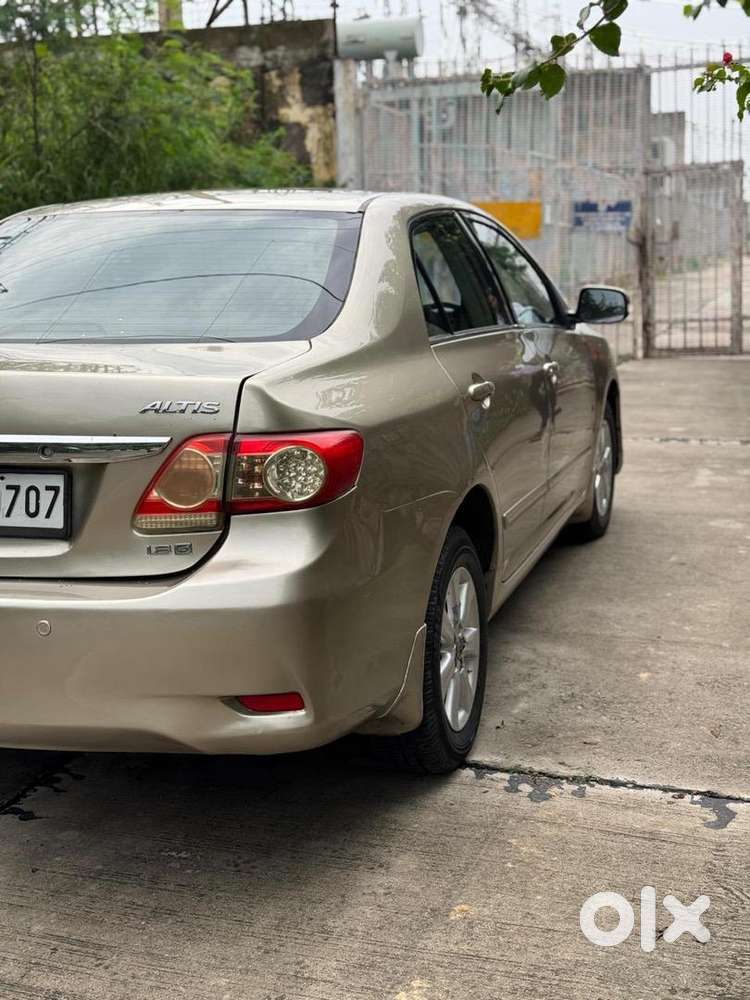 Toyota Corolla Altis Cng & Hybrids Good Condition