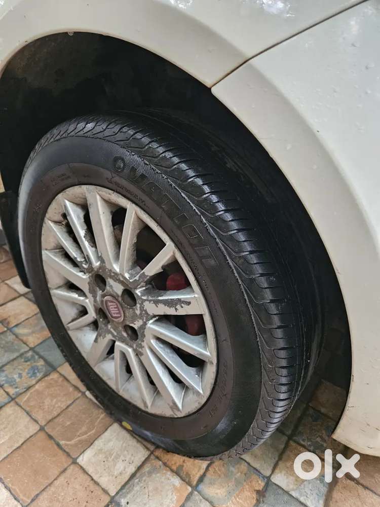 Fiat Linea Emotion Dec-2012 Petrol