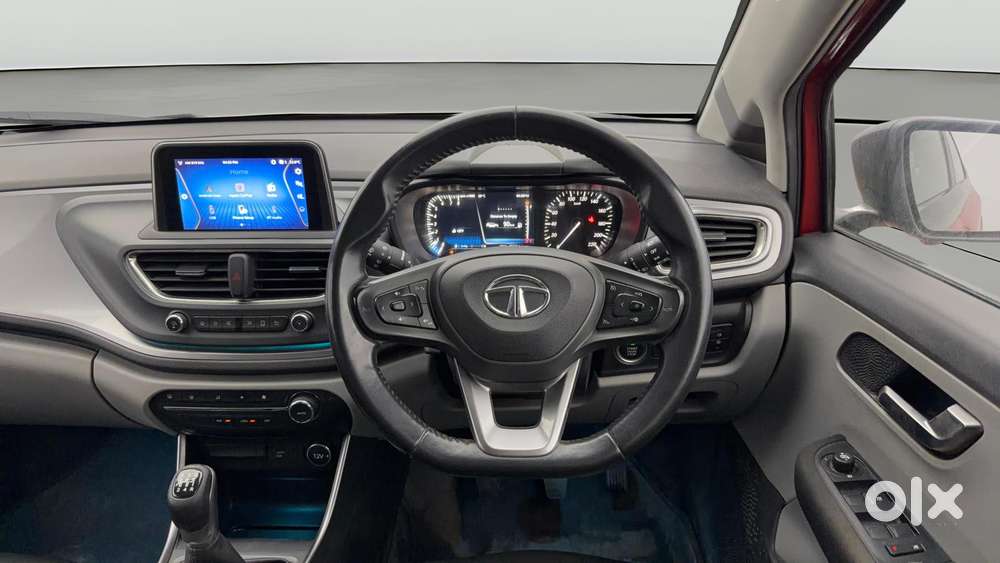 Tata Altroz Xz, 2020, Petrol