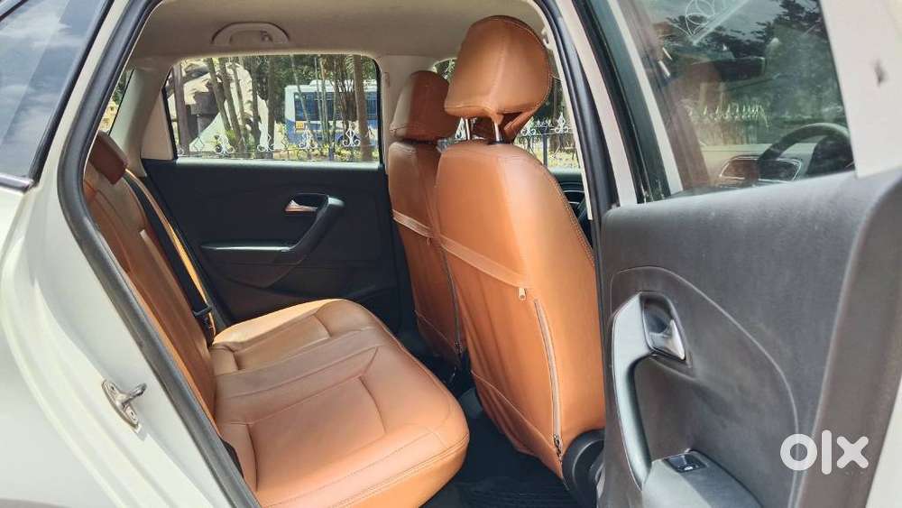 Volkswagen Polo 1.0 Highline Plus Tsi At, 2017, Petrol