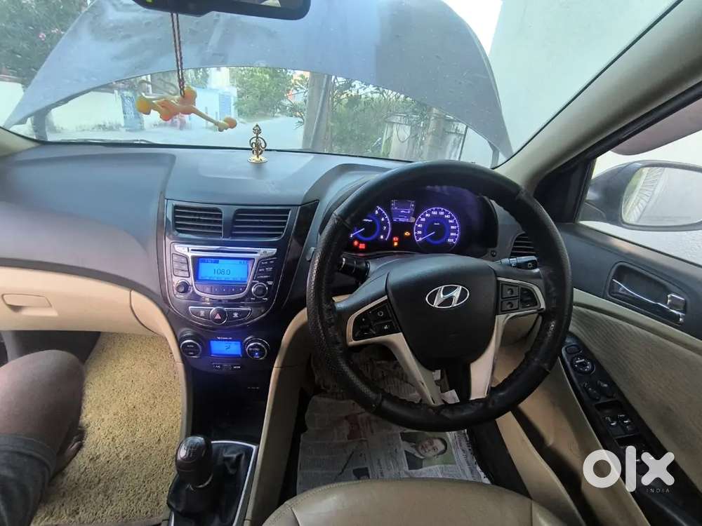 Hyundai Verna 2013 Petrol 95000 Km Driven