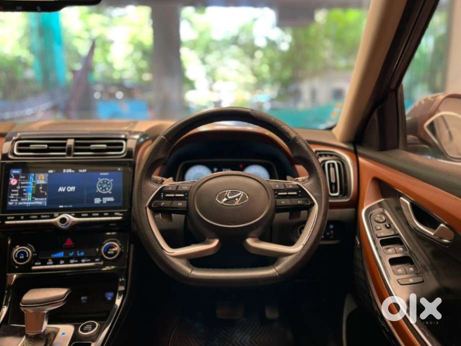 Hyundai Alcazar 2.0 Signature (o) Petrol At 6 Str, 2021, Petrol