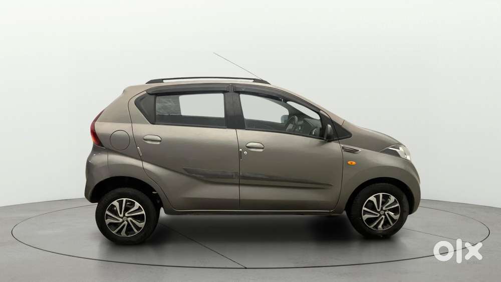 Datsun Redigo T Option, 2017, Petrol