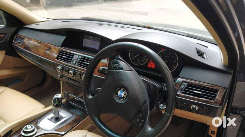 Superb Model With 10km/l Avg, Great Pick Up, Well Maintained