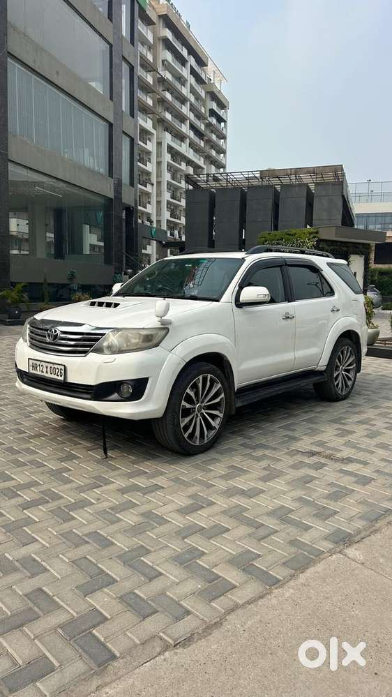 Toyota Fortuner 3.0 4x2 Mt, 2014, Diesel