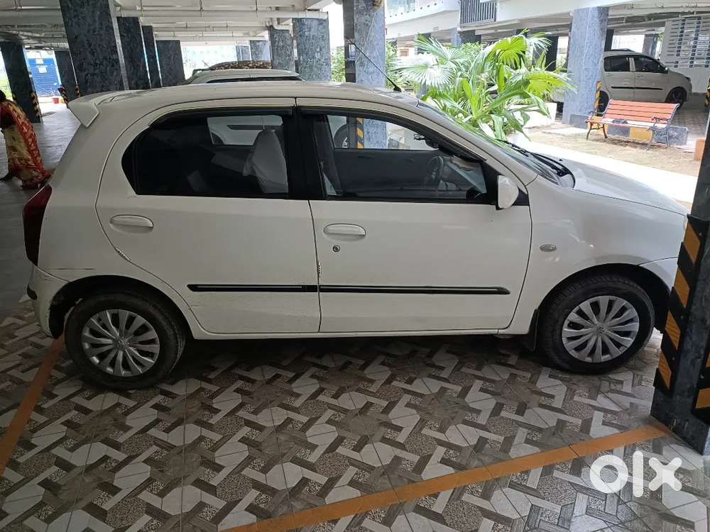 Toyota Etios Liva Diesel Manual 2012