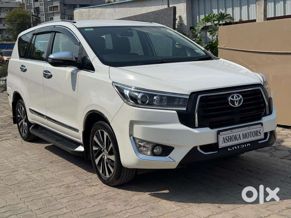 Toyota Innova Crysta 2.4 Z 7 Str, 2023, Diesel