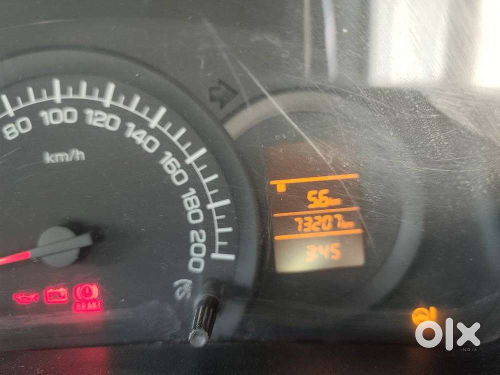 Maruti Suzuki Swift Lxi Optional-o, 2011, Petrol