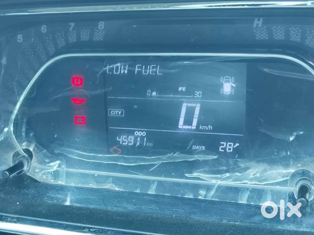 Tata Nexon Smart Plus1.2 Revotron Petrol 5 Mt, 2024, Petrol