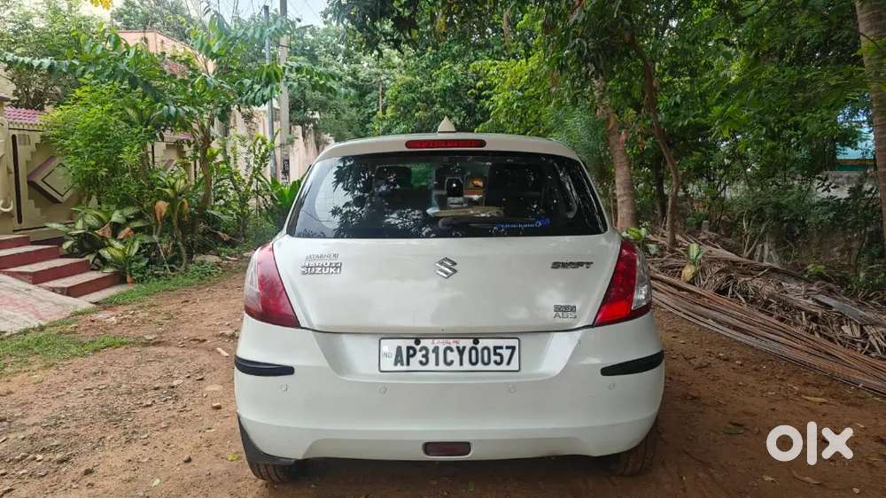 Maruti Suzuki Swift Zdi 2014 Year
