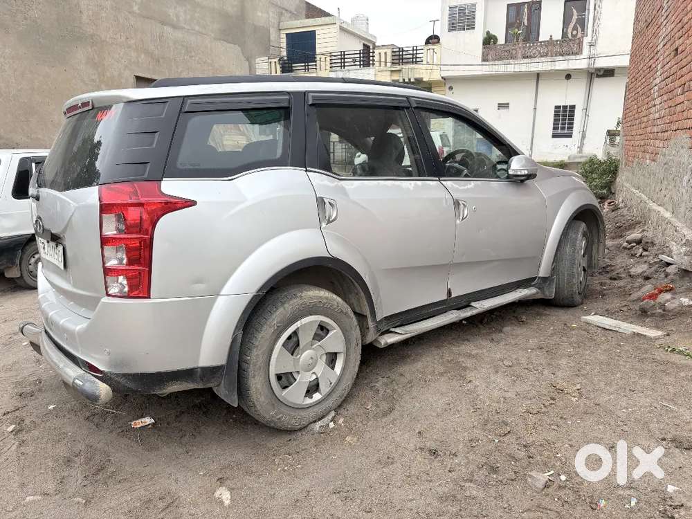 Mahindra Xuv500 2014 Diesel 123600 Km Driven
