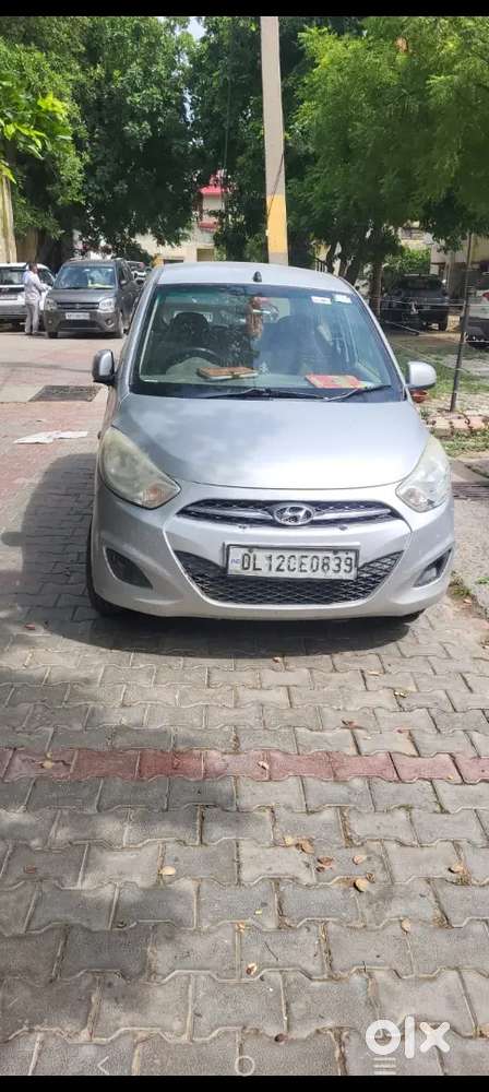 Hyundai I10 Sportz Petrol Automatic 2012