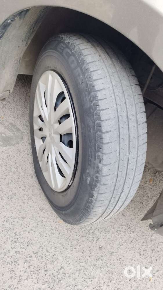 Maruti Suzuki Swift Dzire Vxi Optional, 2024, Petrol