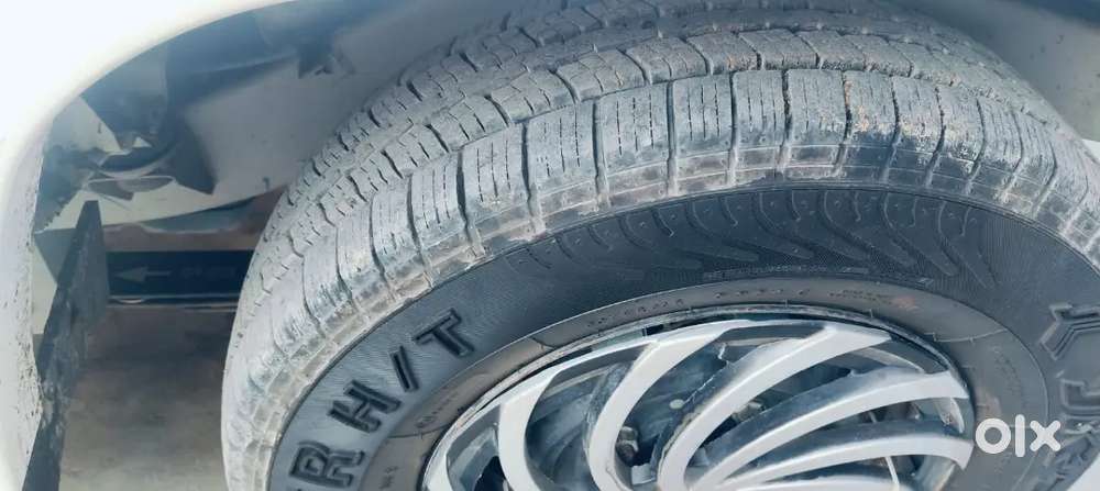 Bolero B6o 0 Tipe Beema Hai