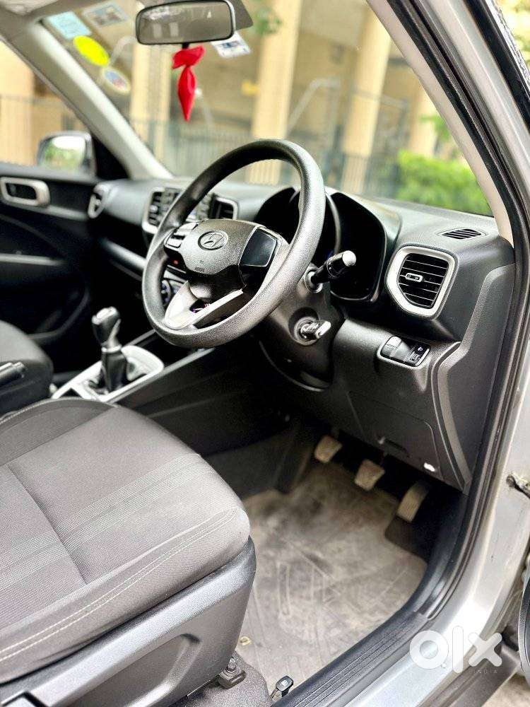 Hyundai Venue S Turbo, 2019, Petrol
