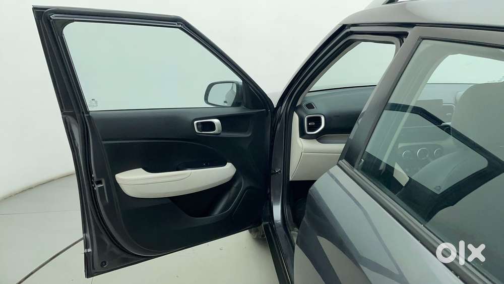 Hyundai Venue 1.0 Sx (o) Turbo Dct, 2022, Petrol