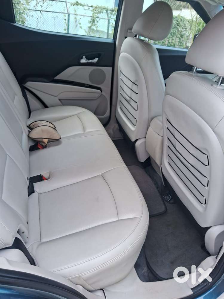 Mahindra Xuv300 W8 Option Diesel, 2022, Diesel