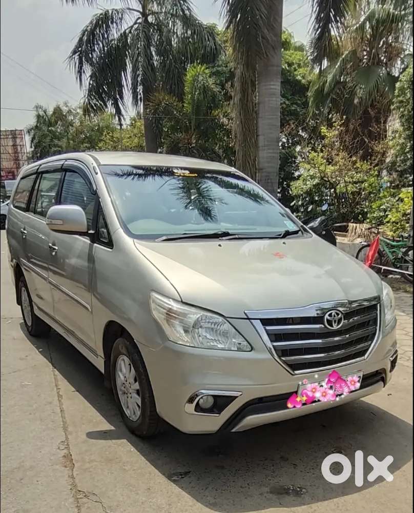 Toyota Innova 2.5 Vx 2012